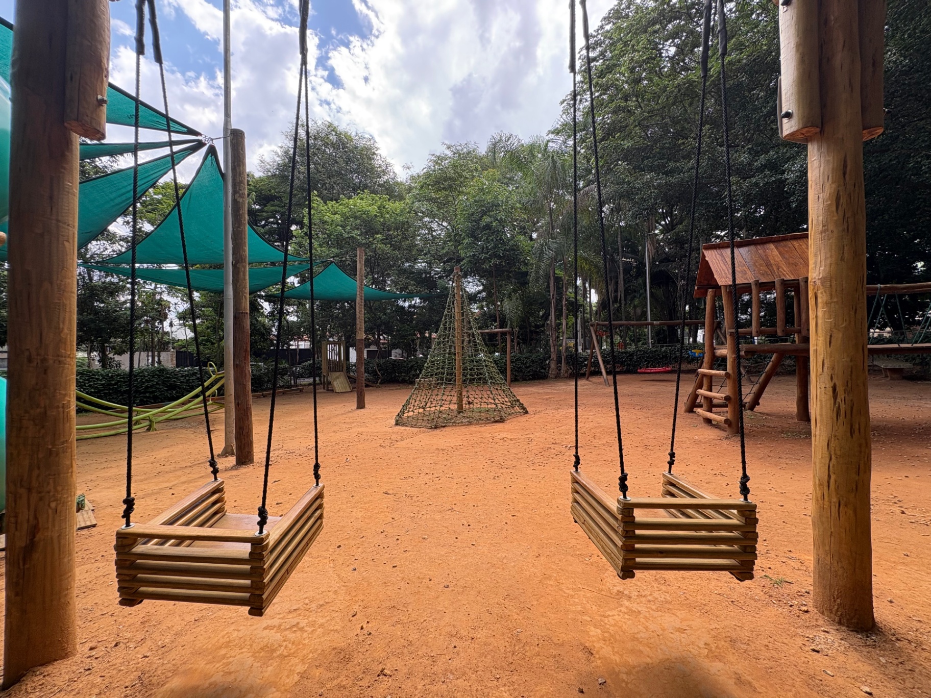 Fotos da Pracinha da Inhambu